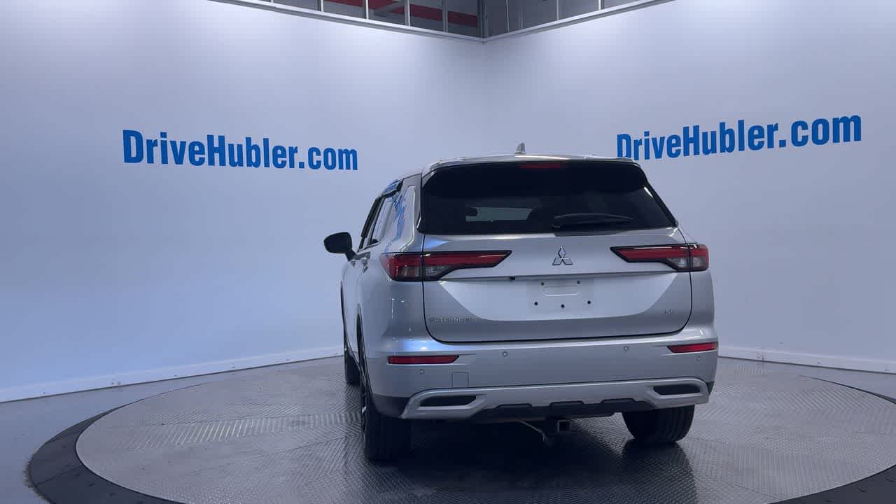used 2022 Mitsubishi Outlander car, priced at $20,995