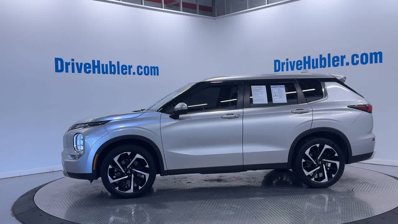used 2022 Mitsubishi Outlander car, priced at $20,995