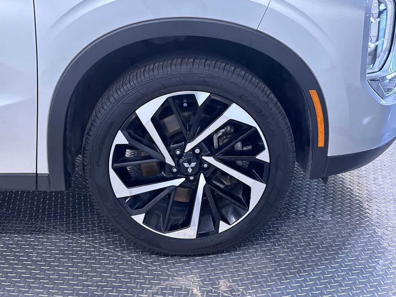used 2022 Mitsubishi Outlander car, priced at $20,995