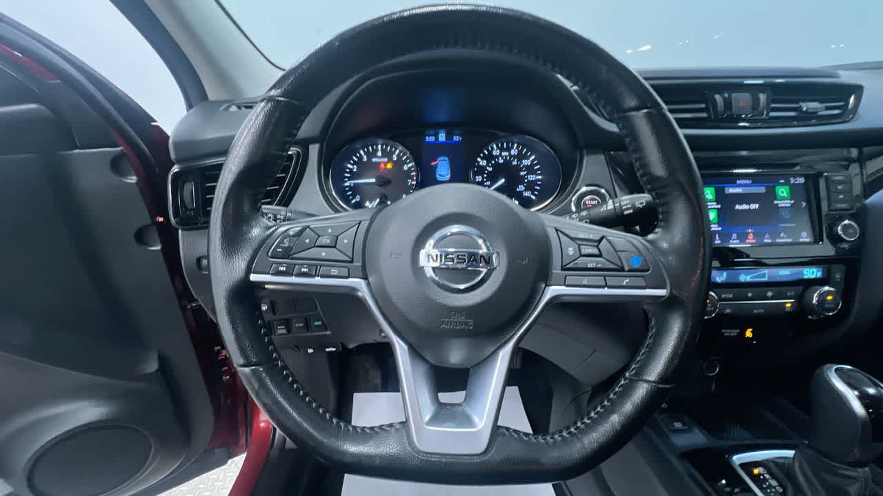 used 2022 Nissan Rogue Sport car, priced at $23,995