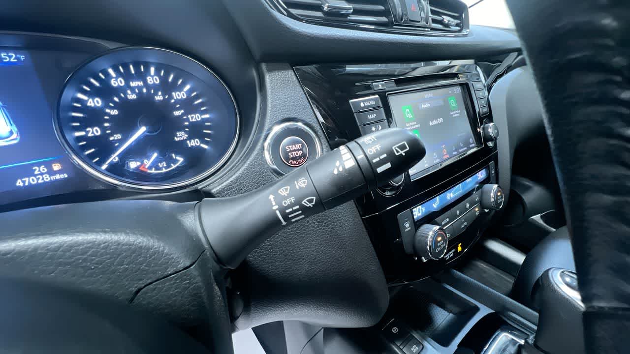 used 2022 Nissan Rogue Sport car, priced at $23,995