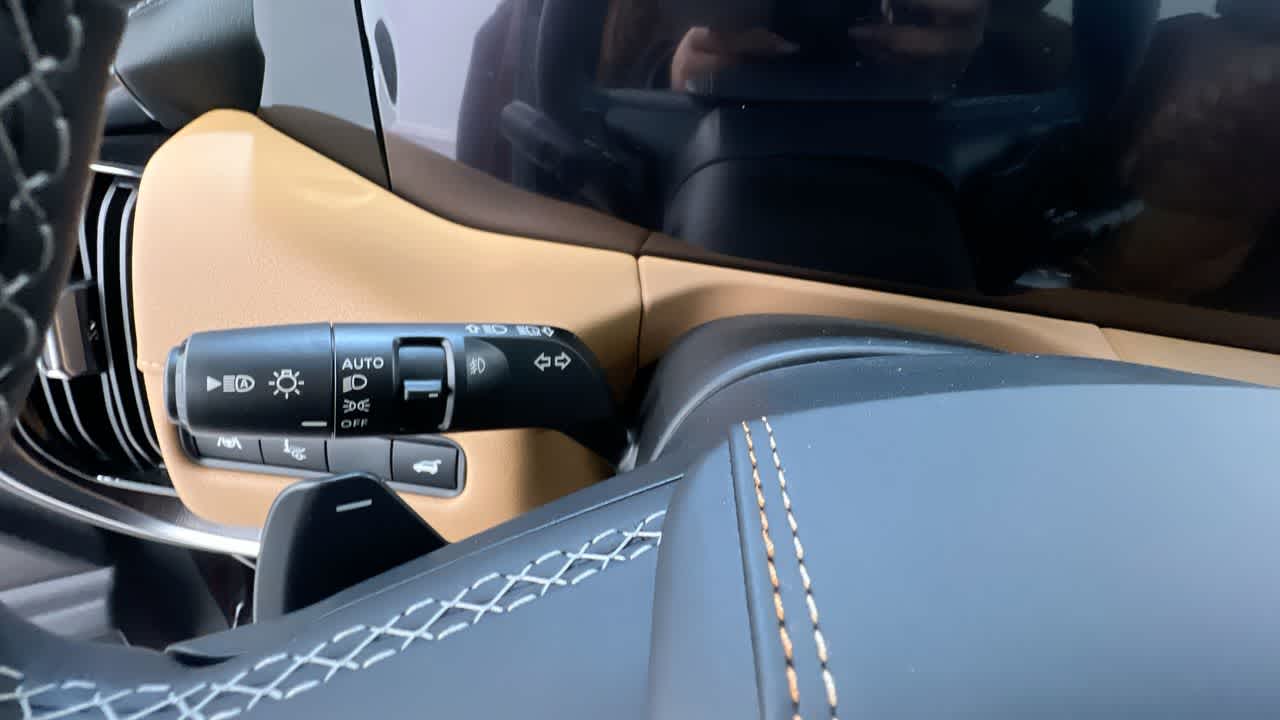 new 2025 Nissan Armada car, priced at $78,903