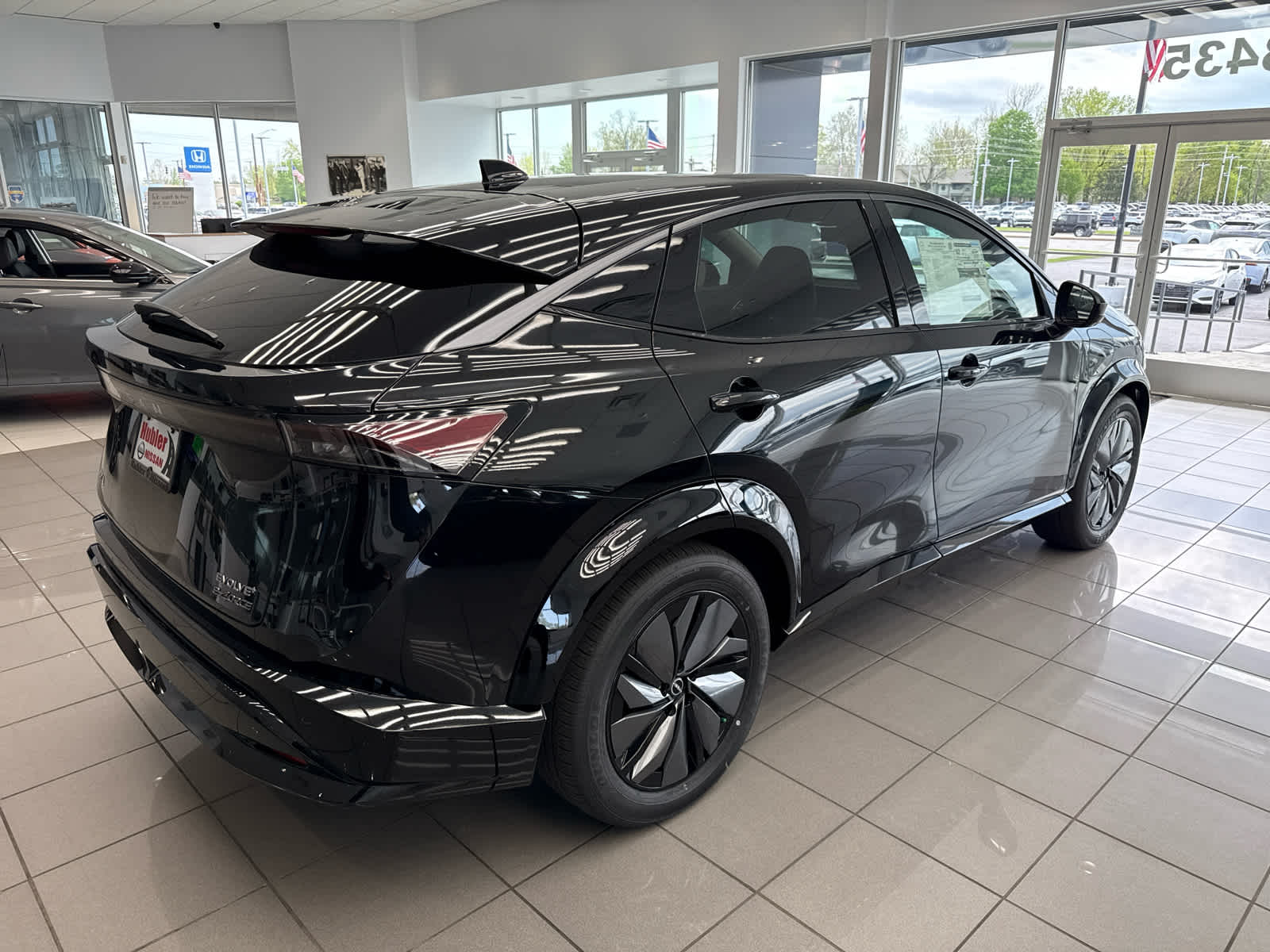 new 2025 Nissan Ariya car, priced at $40,686