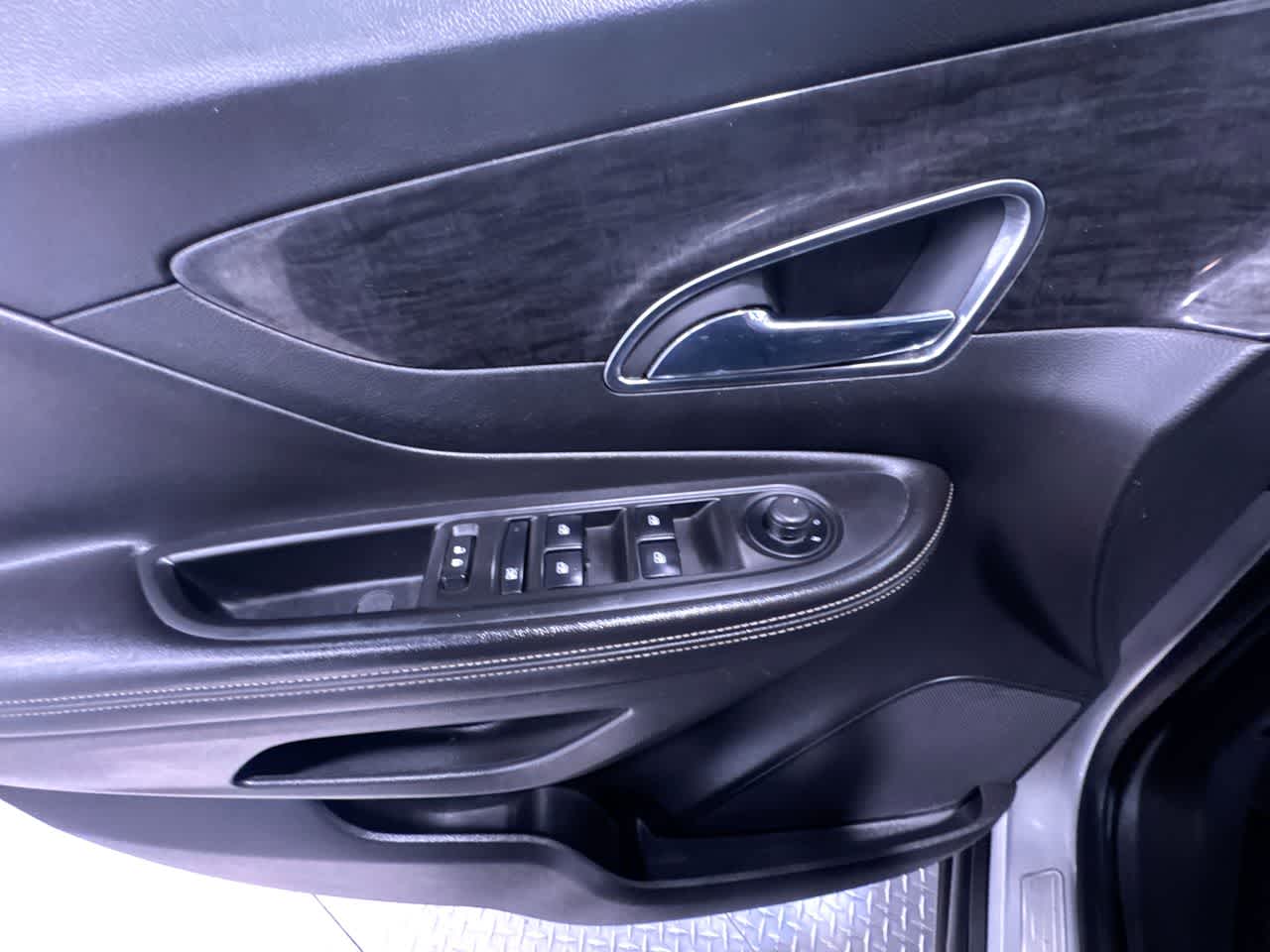 used 2014 Buick Encore car, priced at $10,777