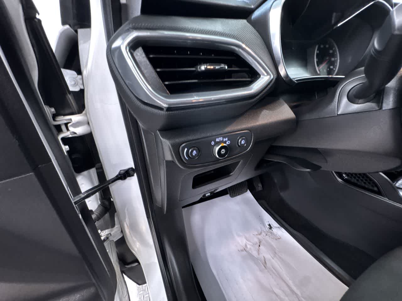used 2023 Chevrolet TrailBlazer car, priced at $21,995