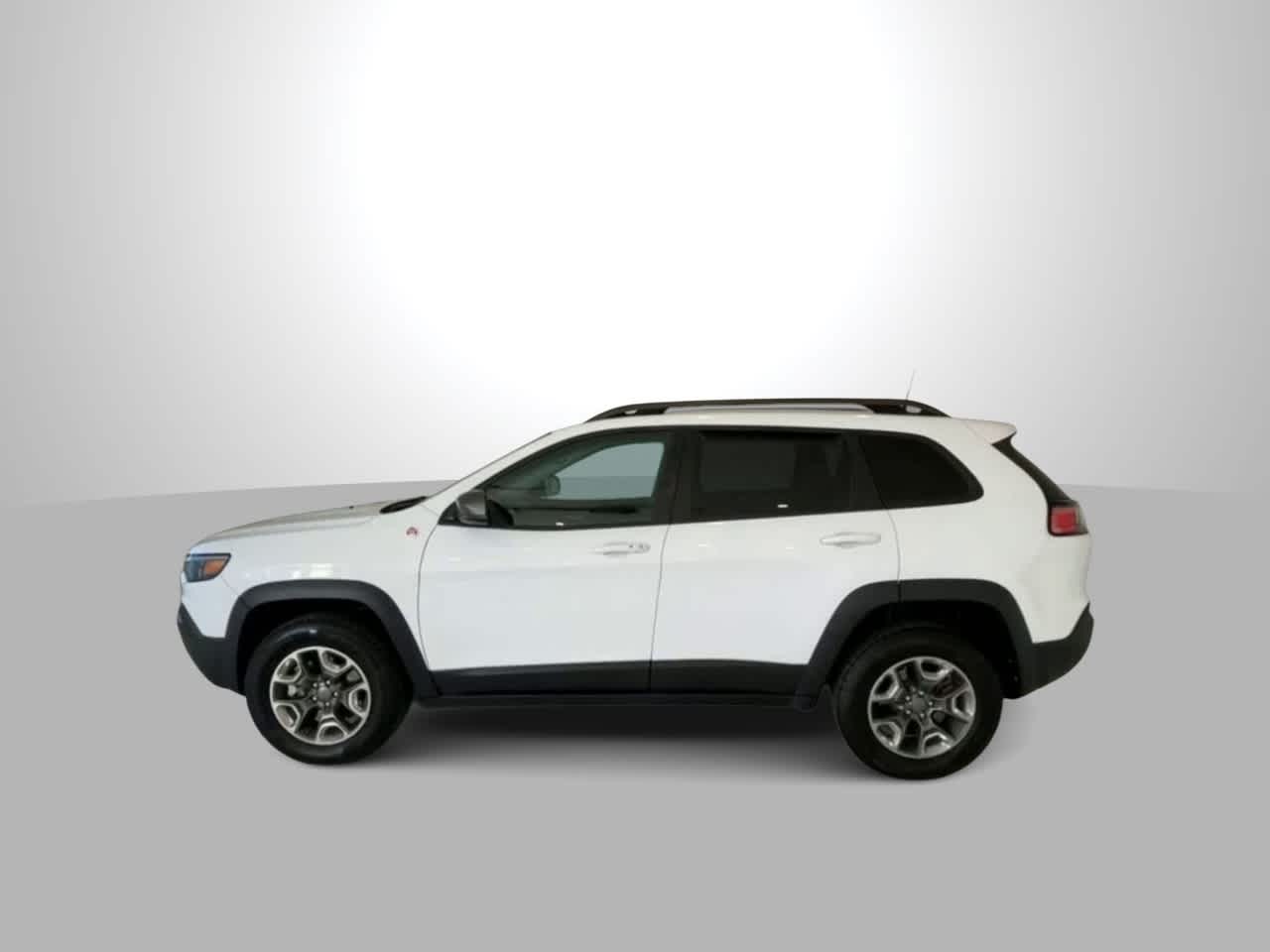 used 2019 Jeep Cherokee car, priced at $15,793