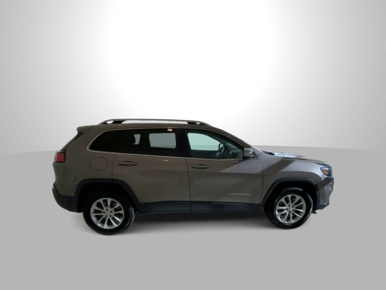 used 2019 Jeep Cherokee car, priced at $16,412