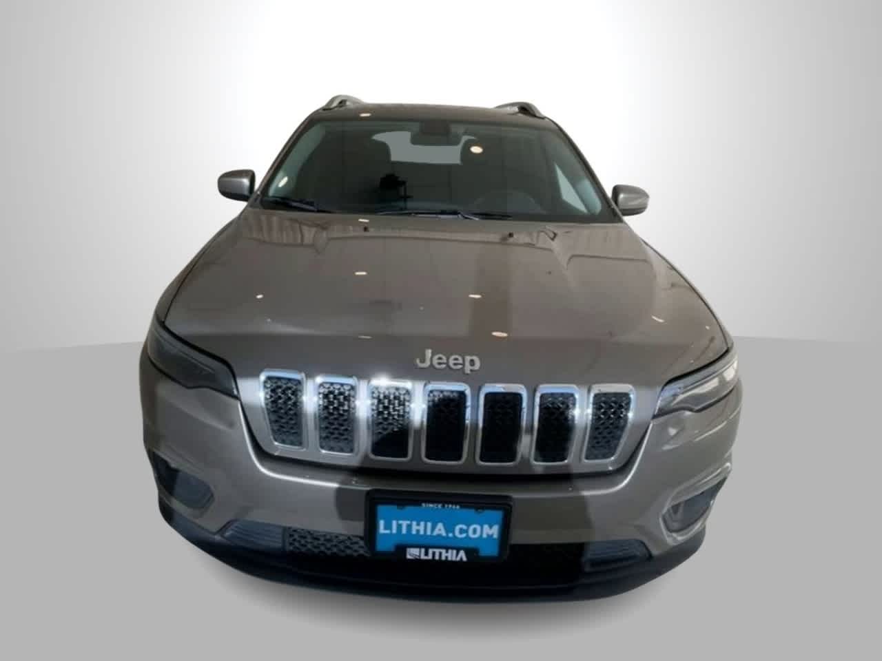 used 2019 Jeep Cherokee car, priced at $16,412