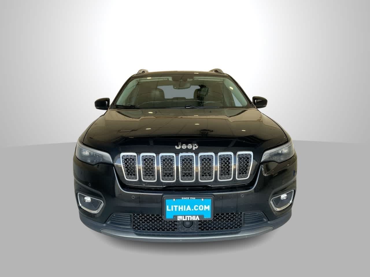 used 2019 Jeep Cherokee car, priced at $16,204