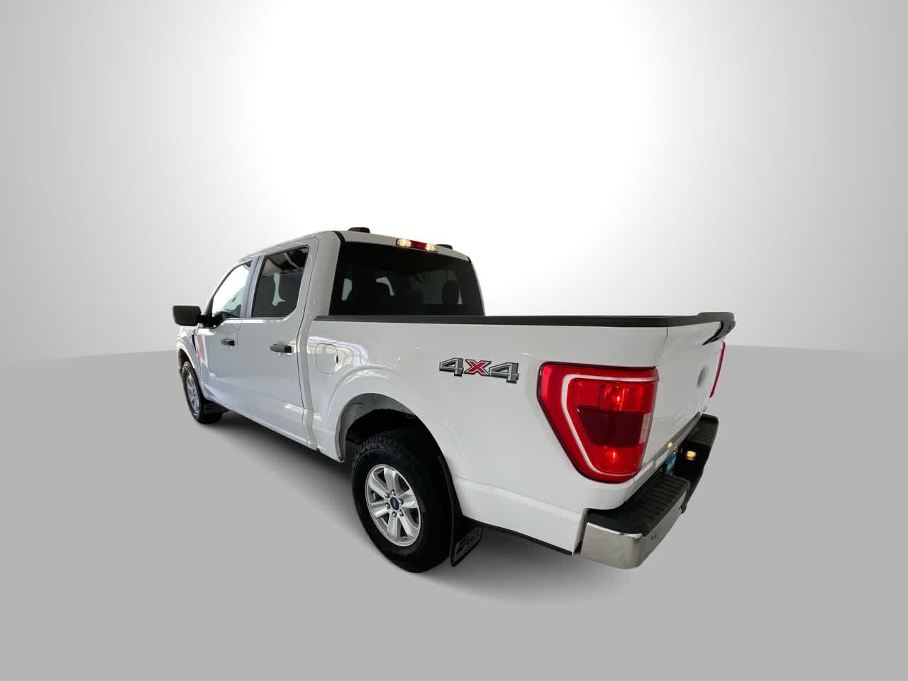 used 2021 Ford F-150 car, priced at $32,421