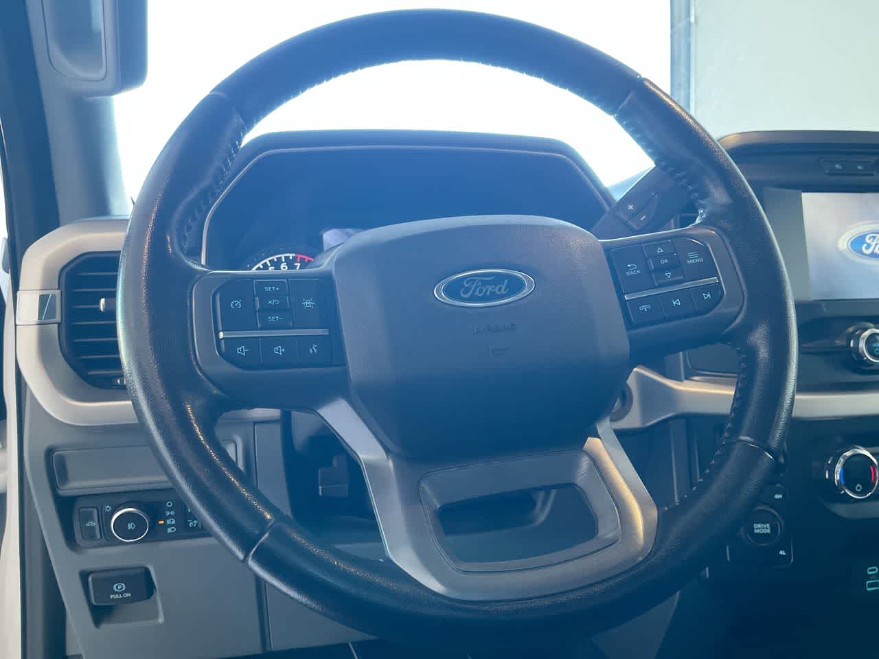 used 2021 Ford F-150 car, priced at $33,123