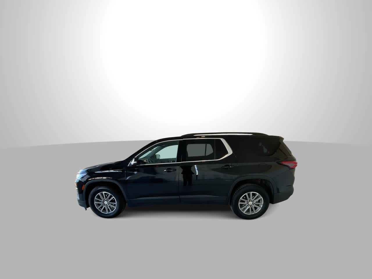 used 2023 Chevrolet Traverse car, priced at $30,883