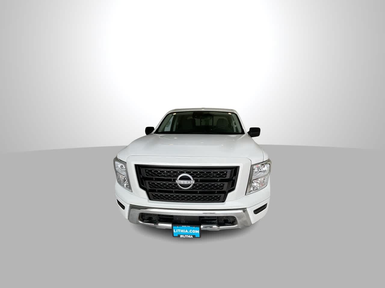 used 2023 Nissan Titan car, priced at $30,895