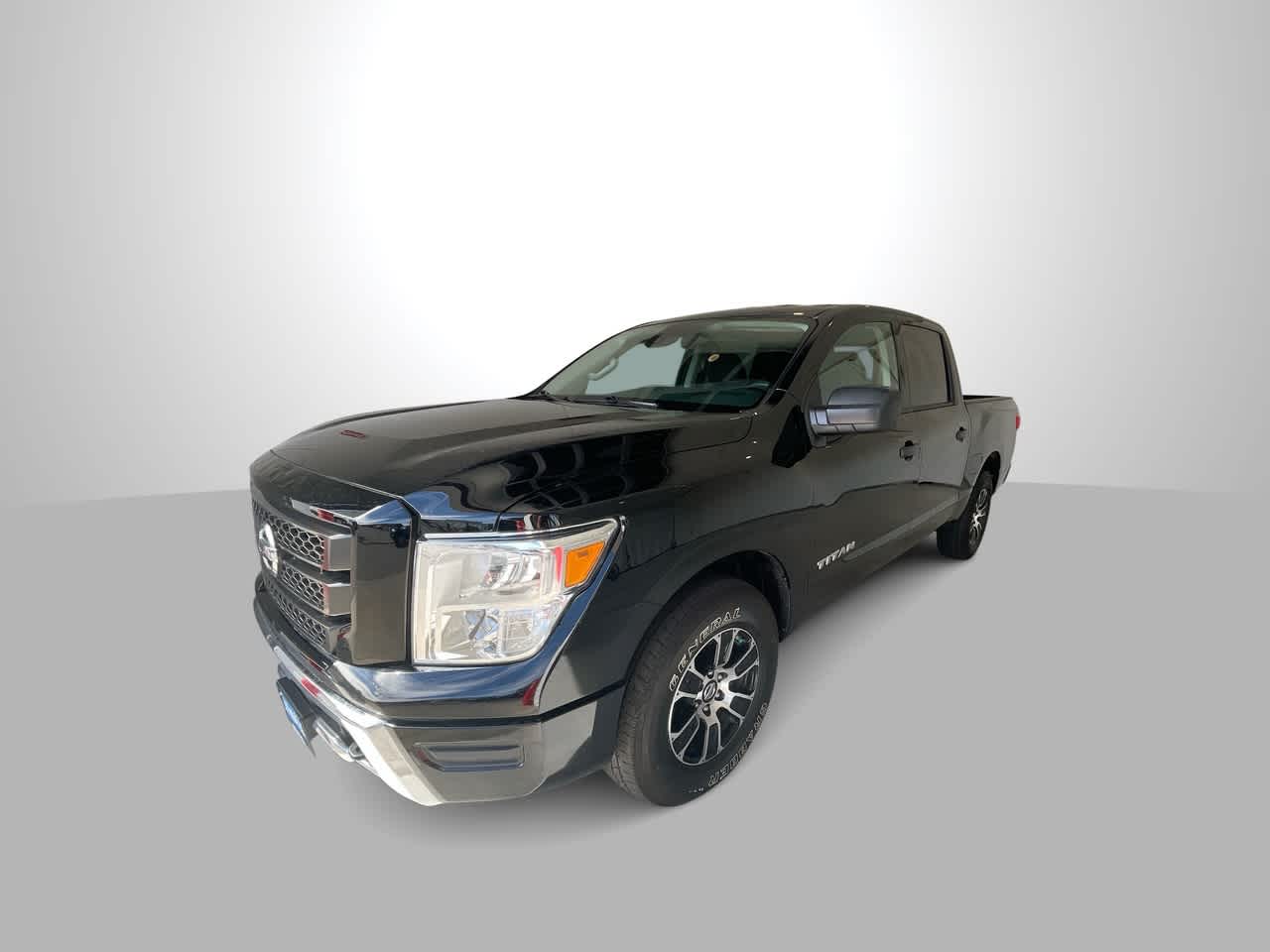 used 2022 Nissan Titan car, priced at $30,346