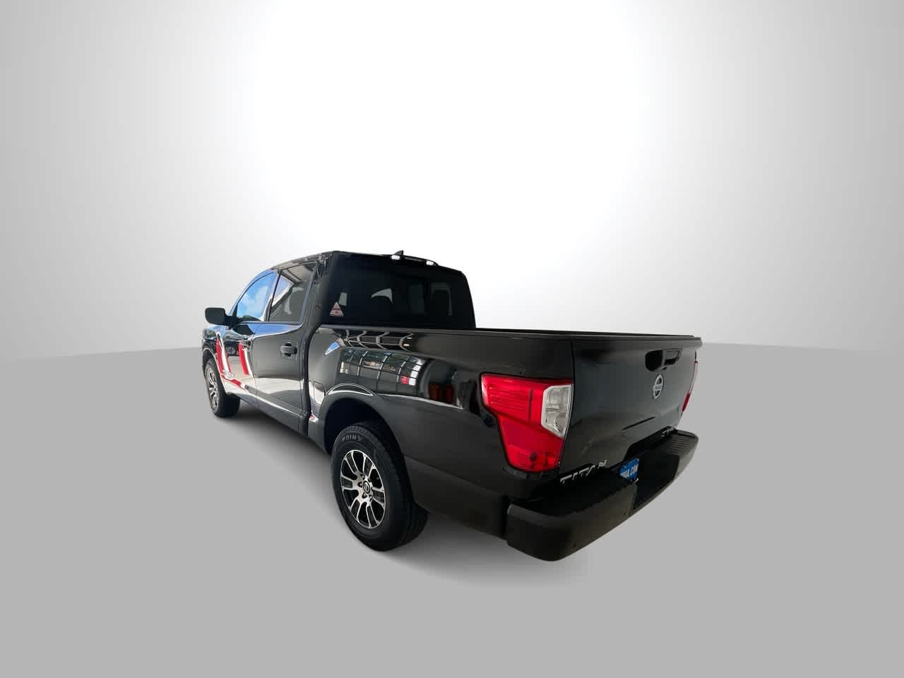 used 2022 Nissan Titan car, priced at $30,346