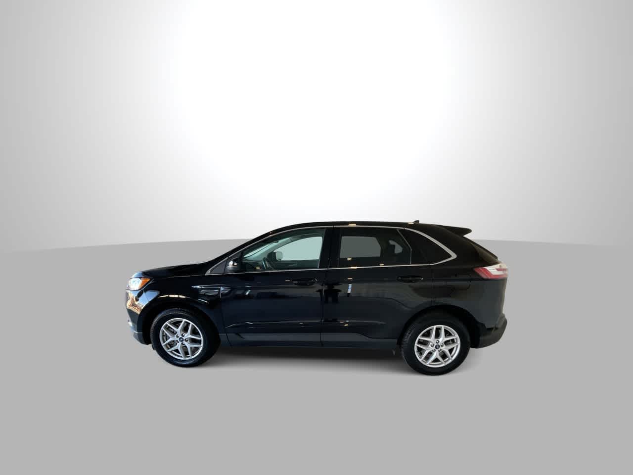 used 2022 Ford Edge car, priced at $22,069