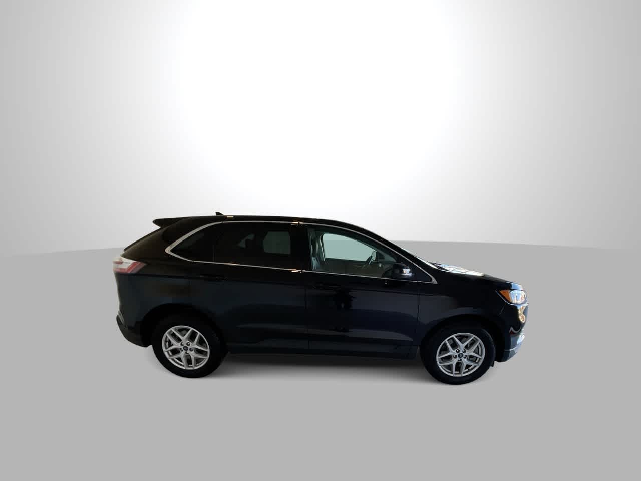 used 2022 Ford Edge car, priced at $22,069