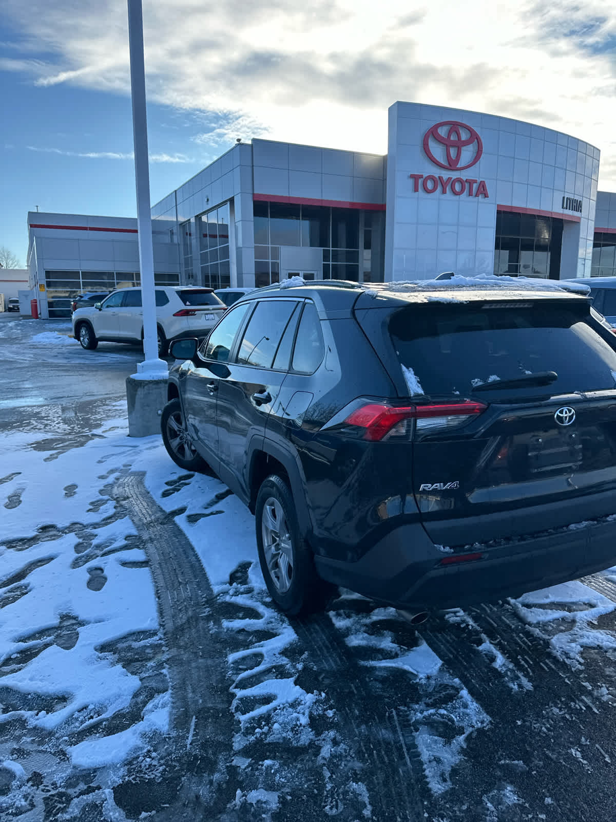 used 2022 Toyota RAV4 car, priced at $26,958