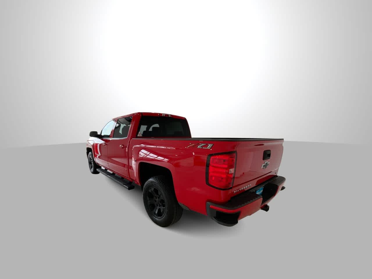 used 2018 Chevrolet Silverado 1500 car, priced at $31,911