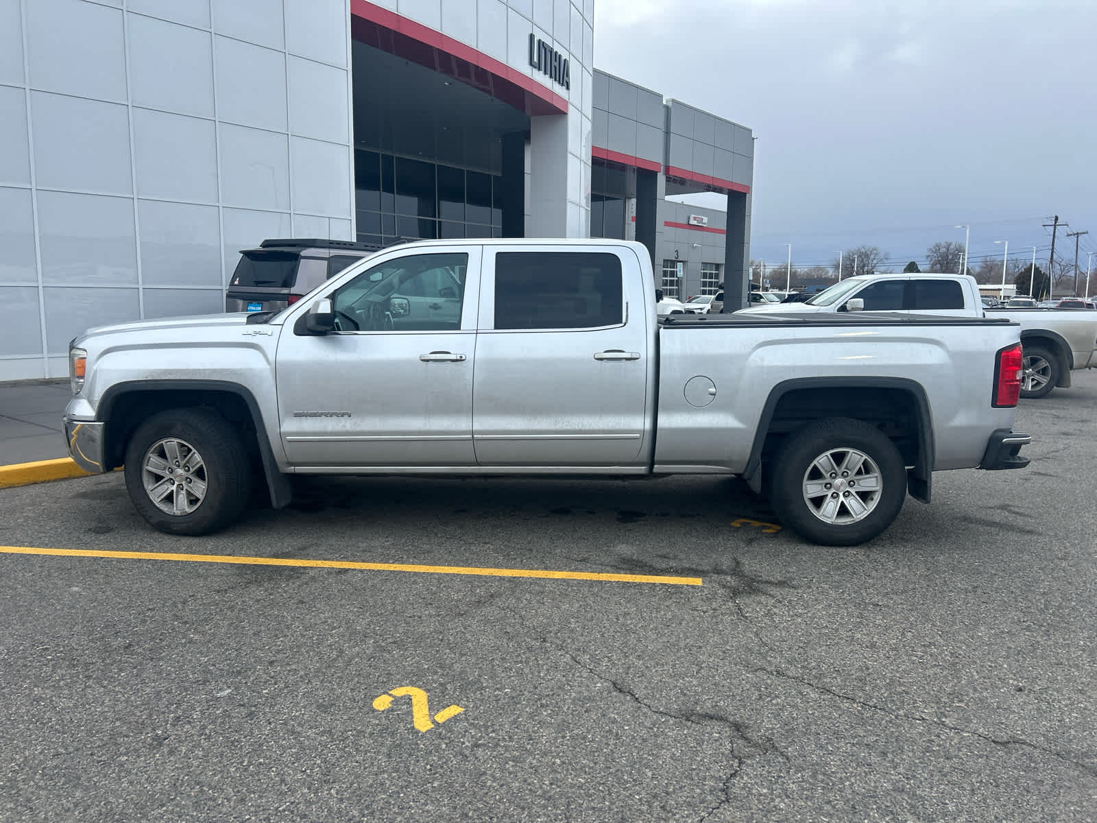 used 2014 GMC Sierra 1500 car, priced at $17,174