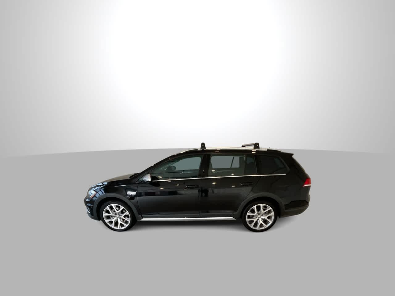 used 2019 Volkswagen Golf Alltrack car, priced at $22,749