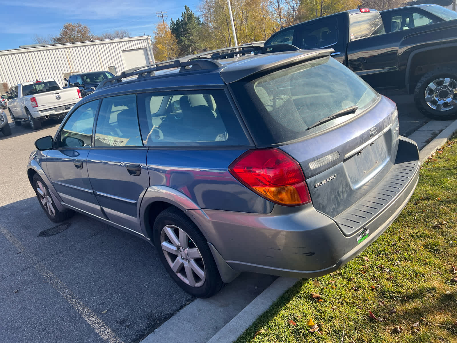 used 2006 Subaru Outback car, priced at $6,041