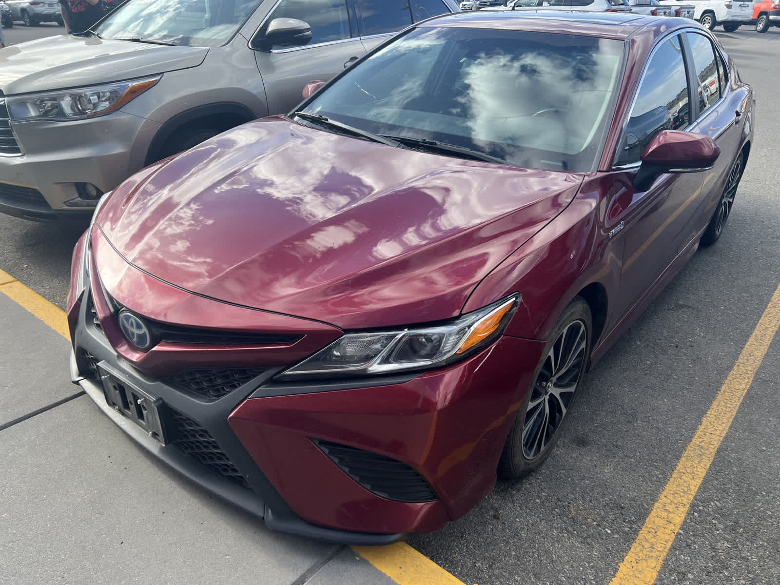 used 2018 Toyota Camry car, priced at $21,411