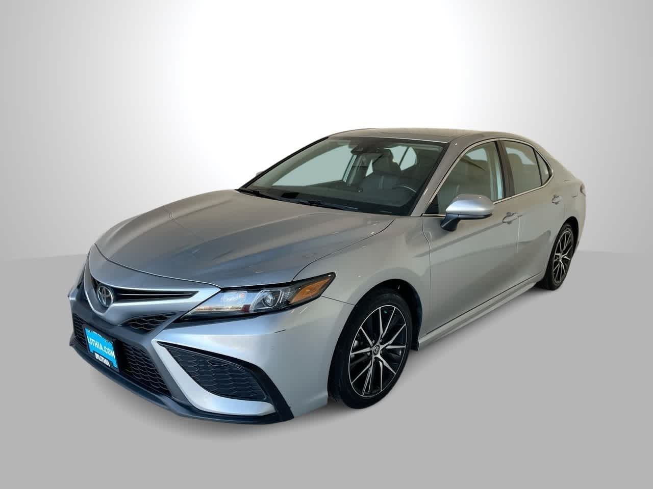 used 2021 Toyota Camry car, priced at $22,116