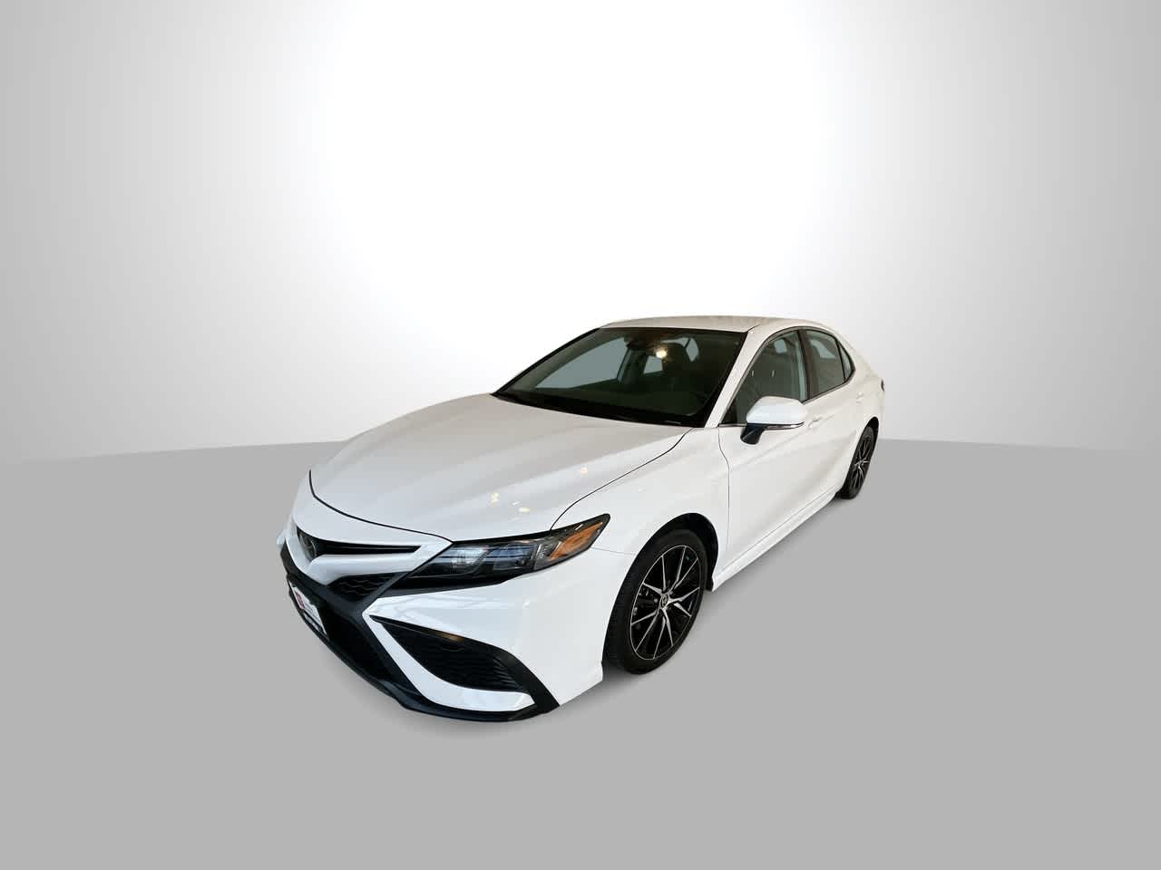 used 2022 Toyota Camry car, priced at $25,921