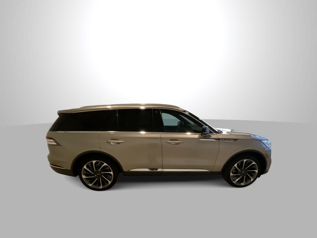 used 2020 Lincoln Aviator car, priced at $33,032