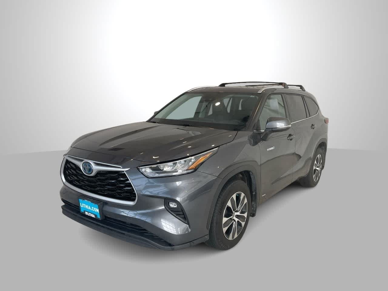 used 2020 Toyota Highlander car, priced at $38,541