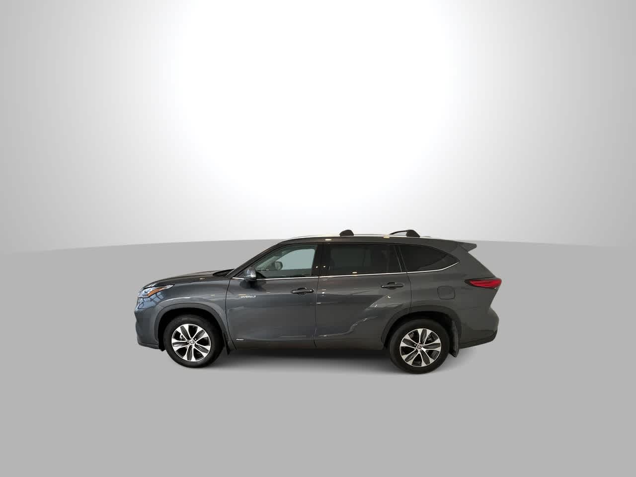 used 2020 Toyota Highlander car, priced at $38,541