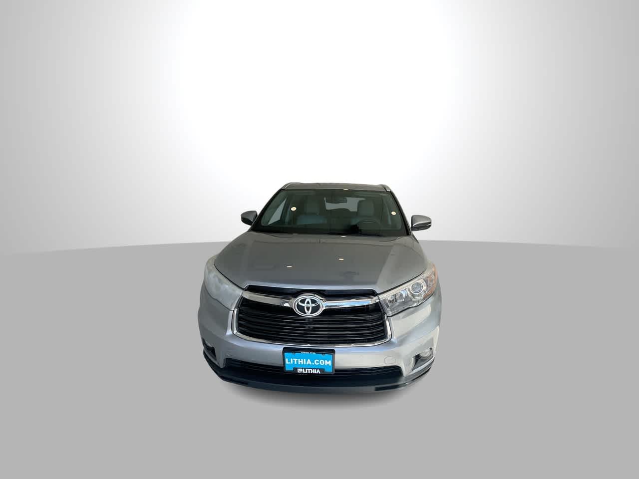 used 2015 Toyota Highlander car, priced at $17,718