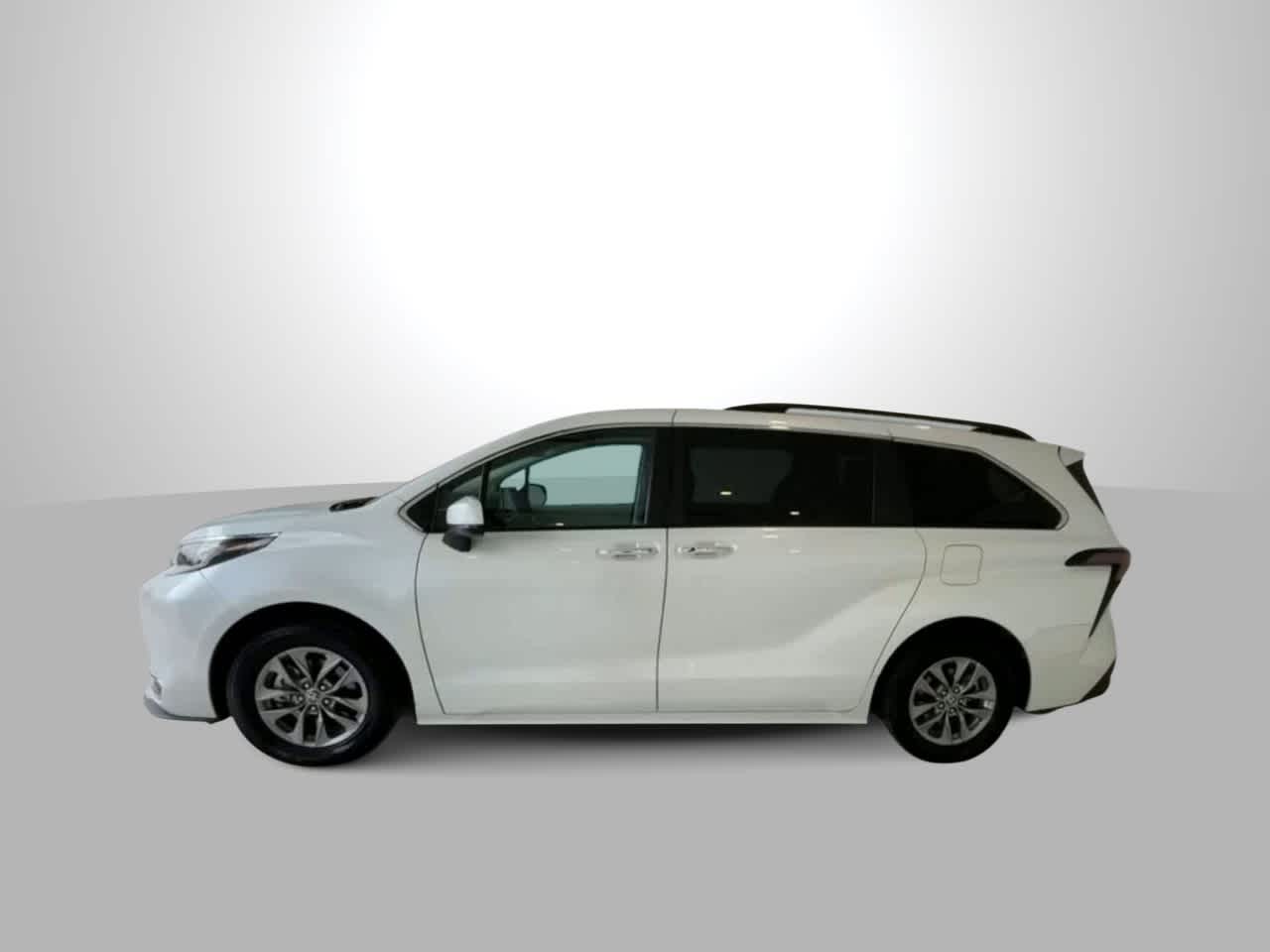 used 2023 Toyota Sienna car, priced at $42,172