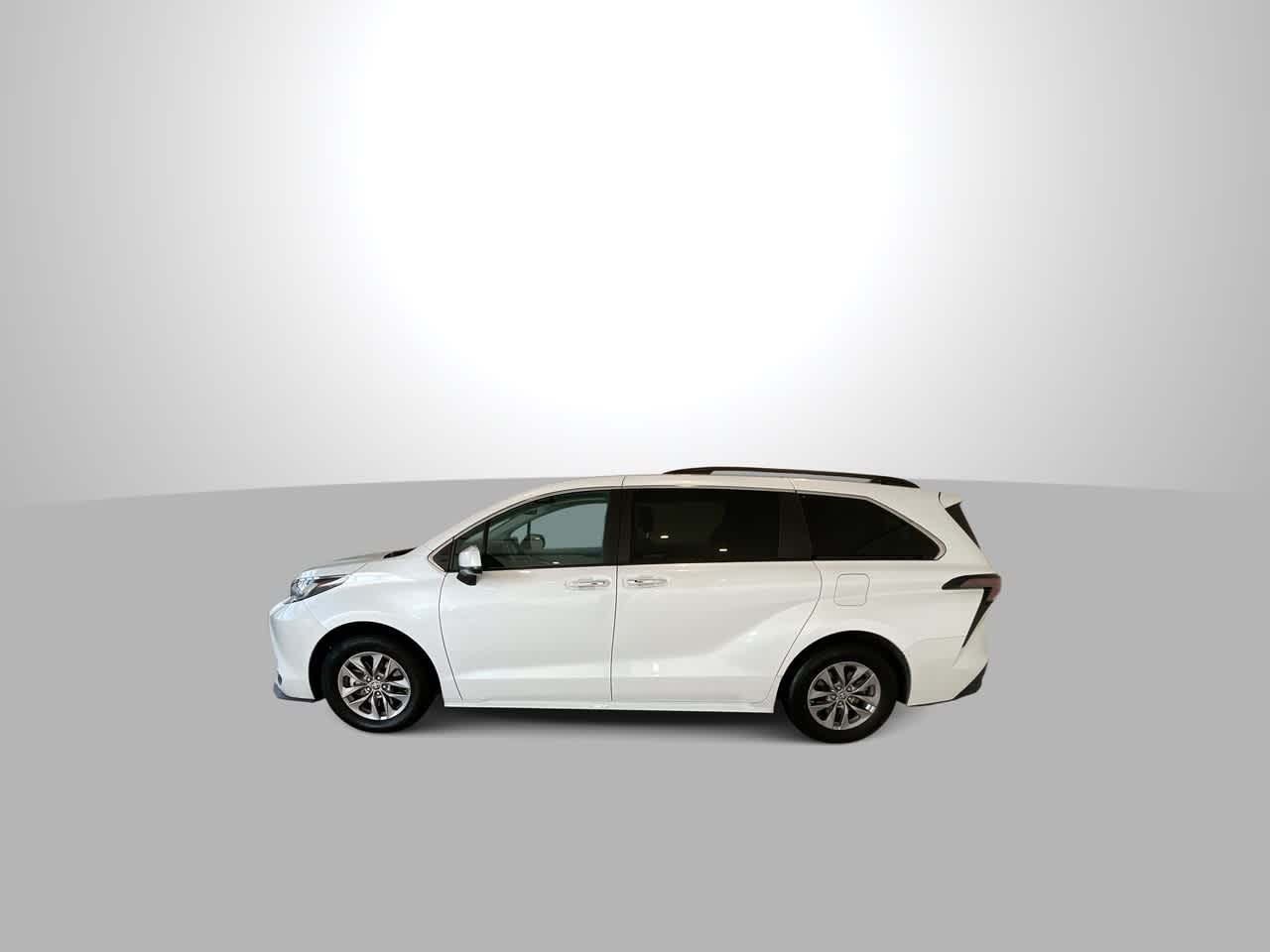 used 2023 Toyota Sienna car, priced at $42,044