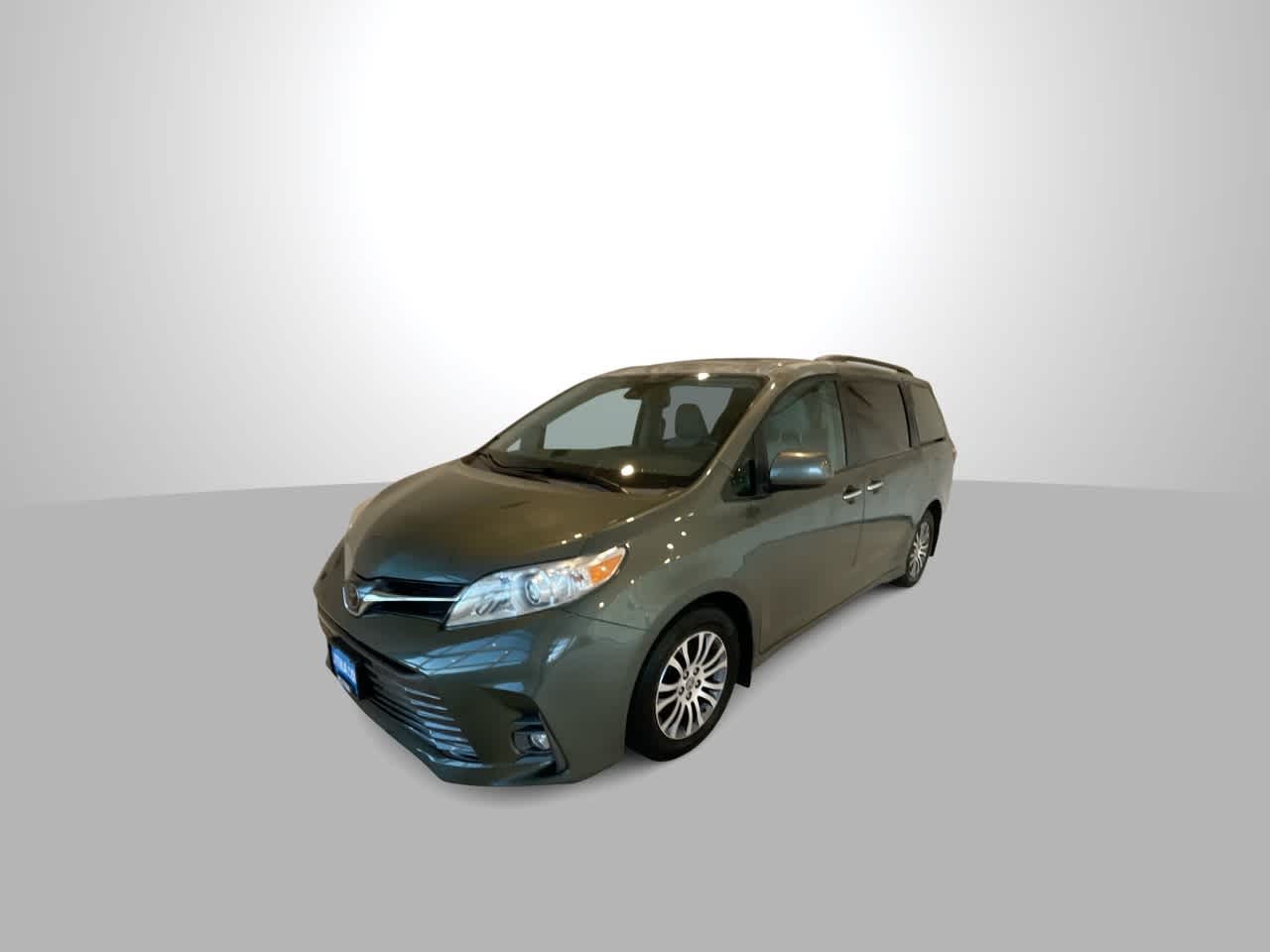 used 2020 Toyota Sienna car, priced at $32,145