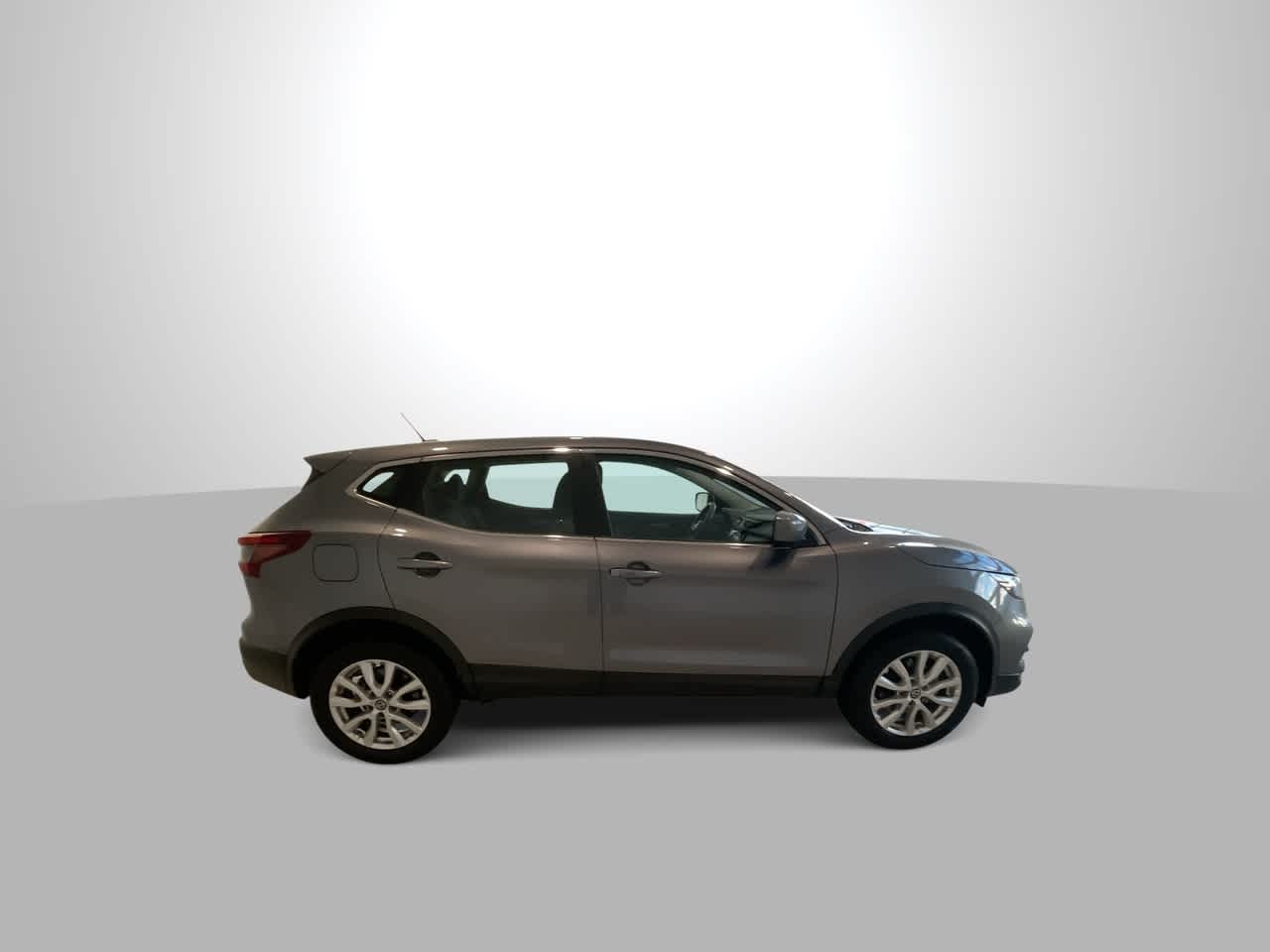 used 2022 Nissan Rogue Sport car, priced at $17,343