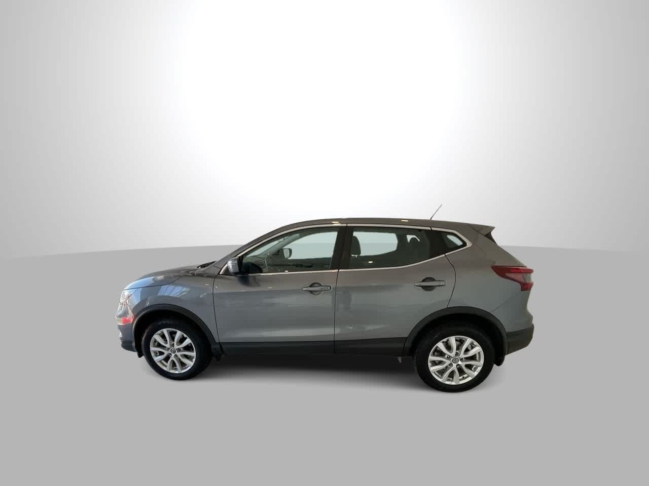 used 2021 Nissan Rogue Sport car, priced at $17,517