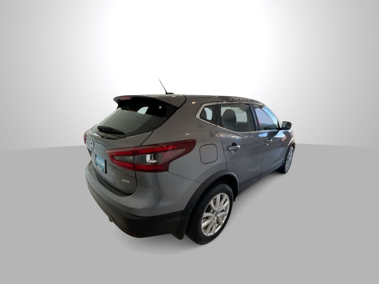 used 2021 Nissan Rogue Sport car, priced at $17,517