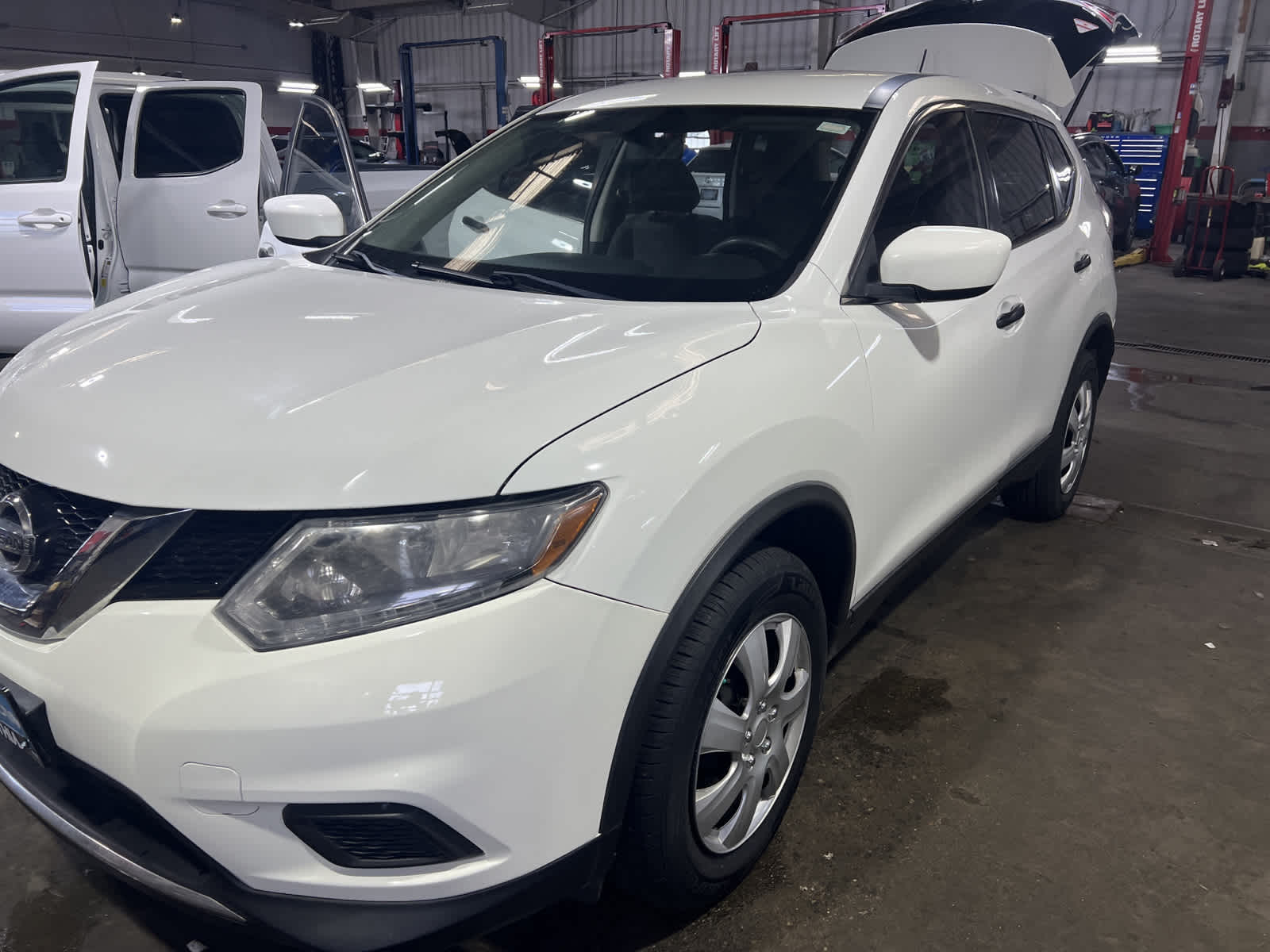 used 2016 Nissan Rogue car, priced at $12,118