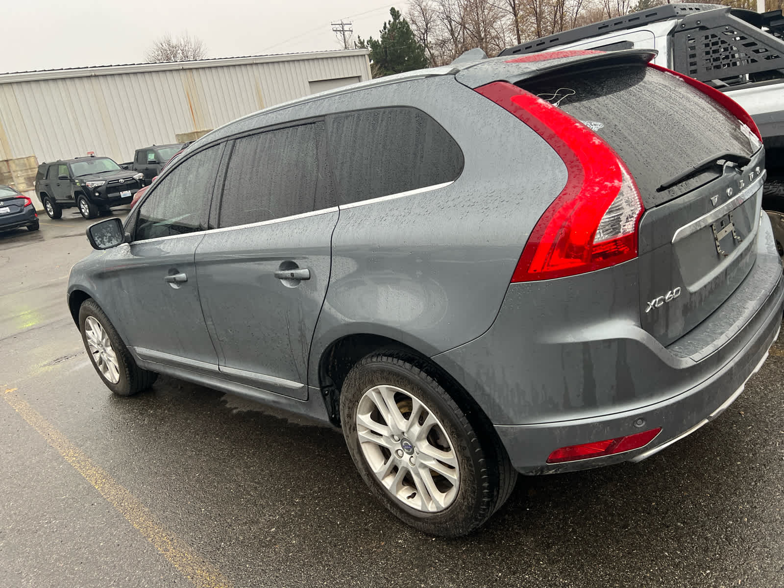 used 2016 Volvo XC60 car, priced at $12,118