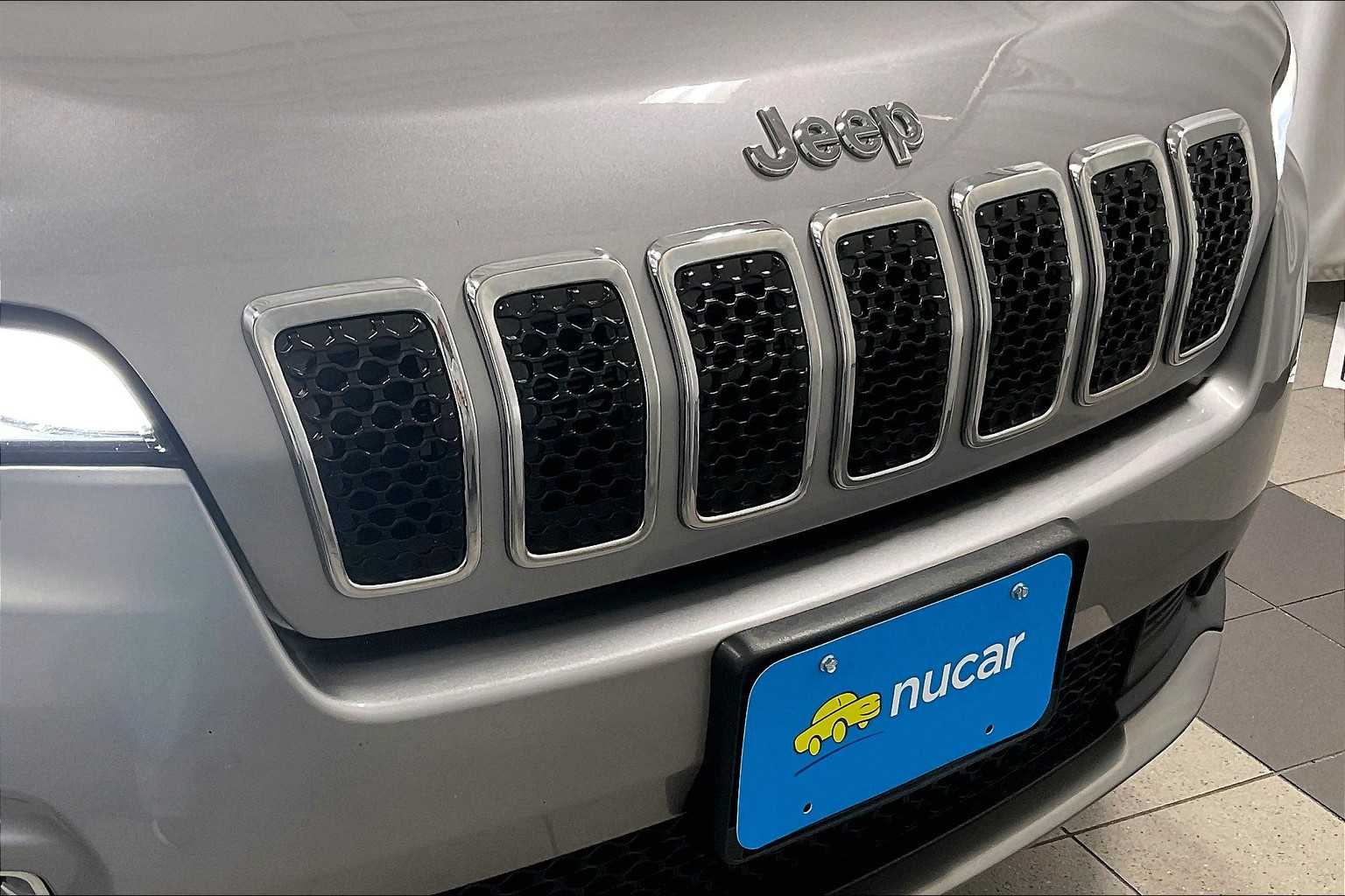 used 2019 Jeep Cherokee car, priced at $17,595