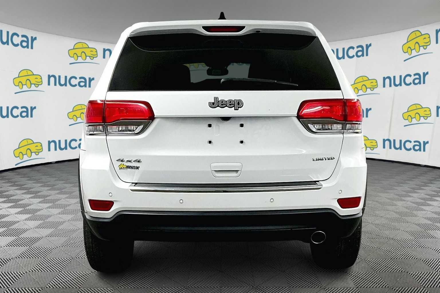 used 2018 Jeep Grand Cherokee car, priced at $15,998