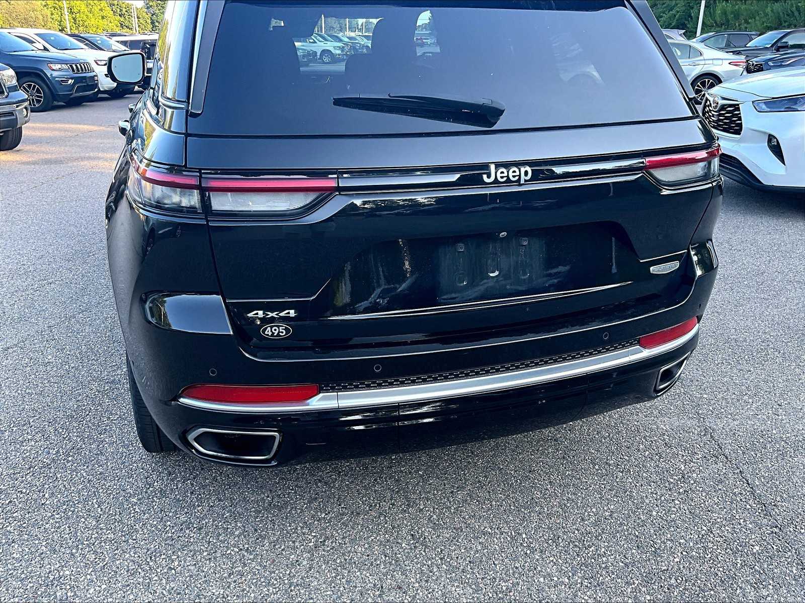 used 2023 Jeep Grand Cherokee car, priced at $44,424