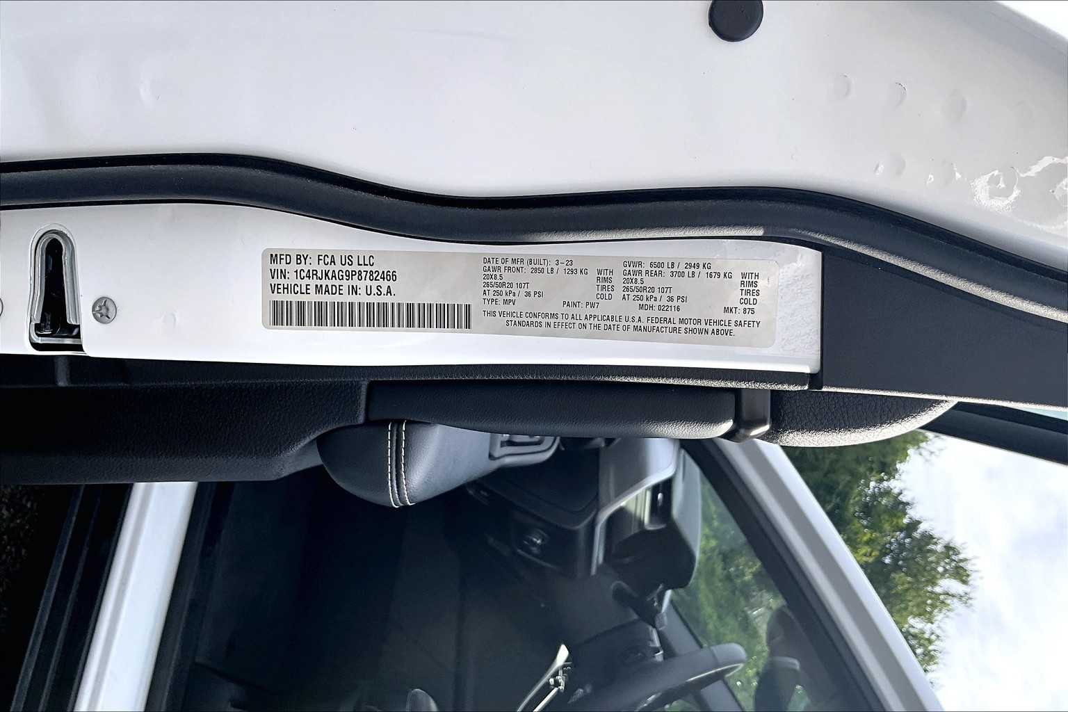 used 2023 Jeep Grand Cherokee L car, priced at $34,855