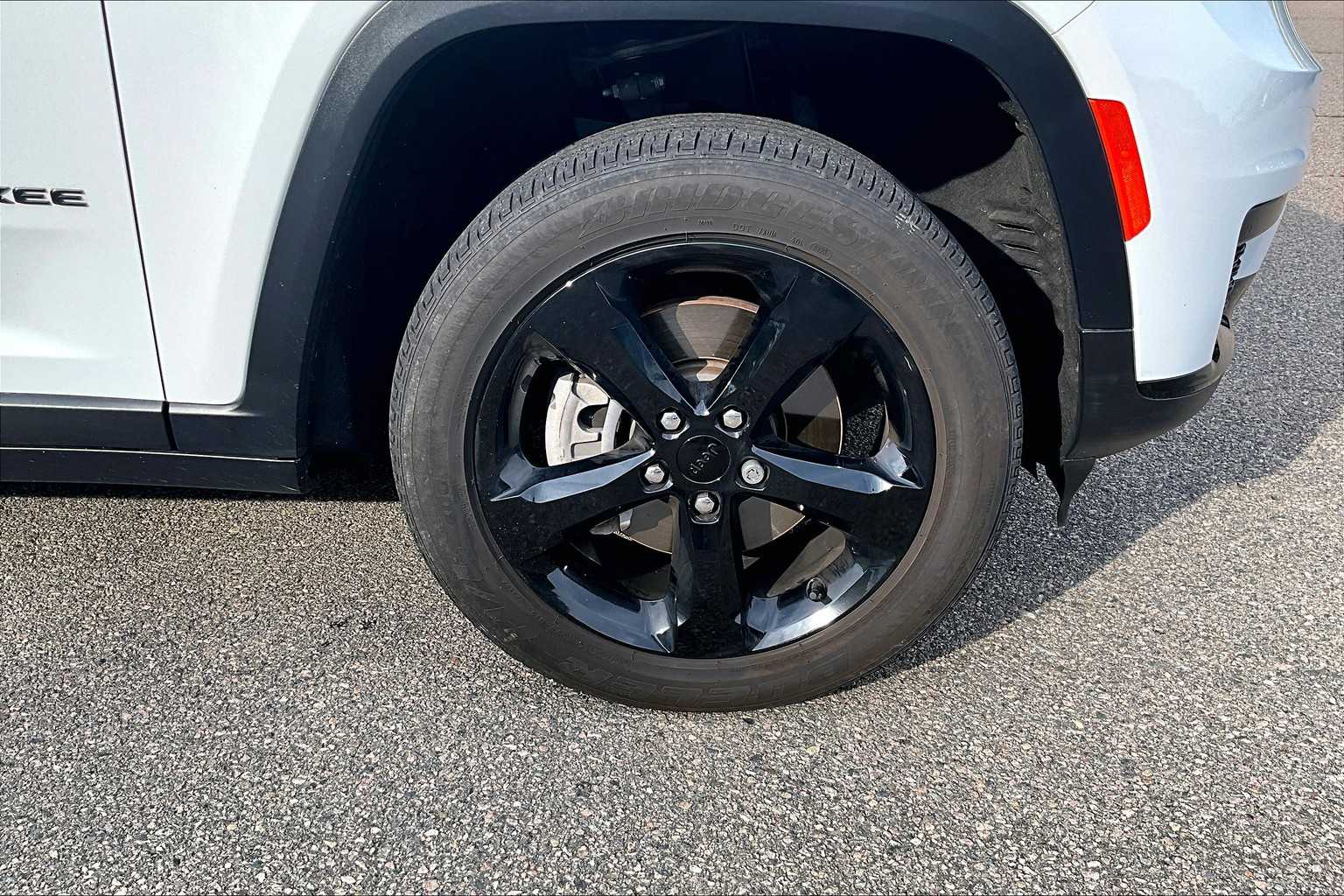 used 2023 Jeep Grand Cherokee L car, priced at $34,855