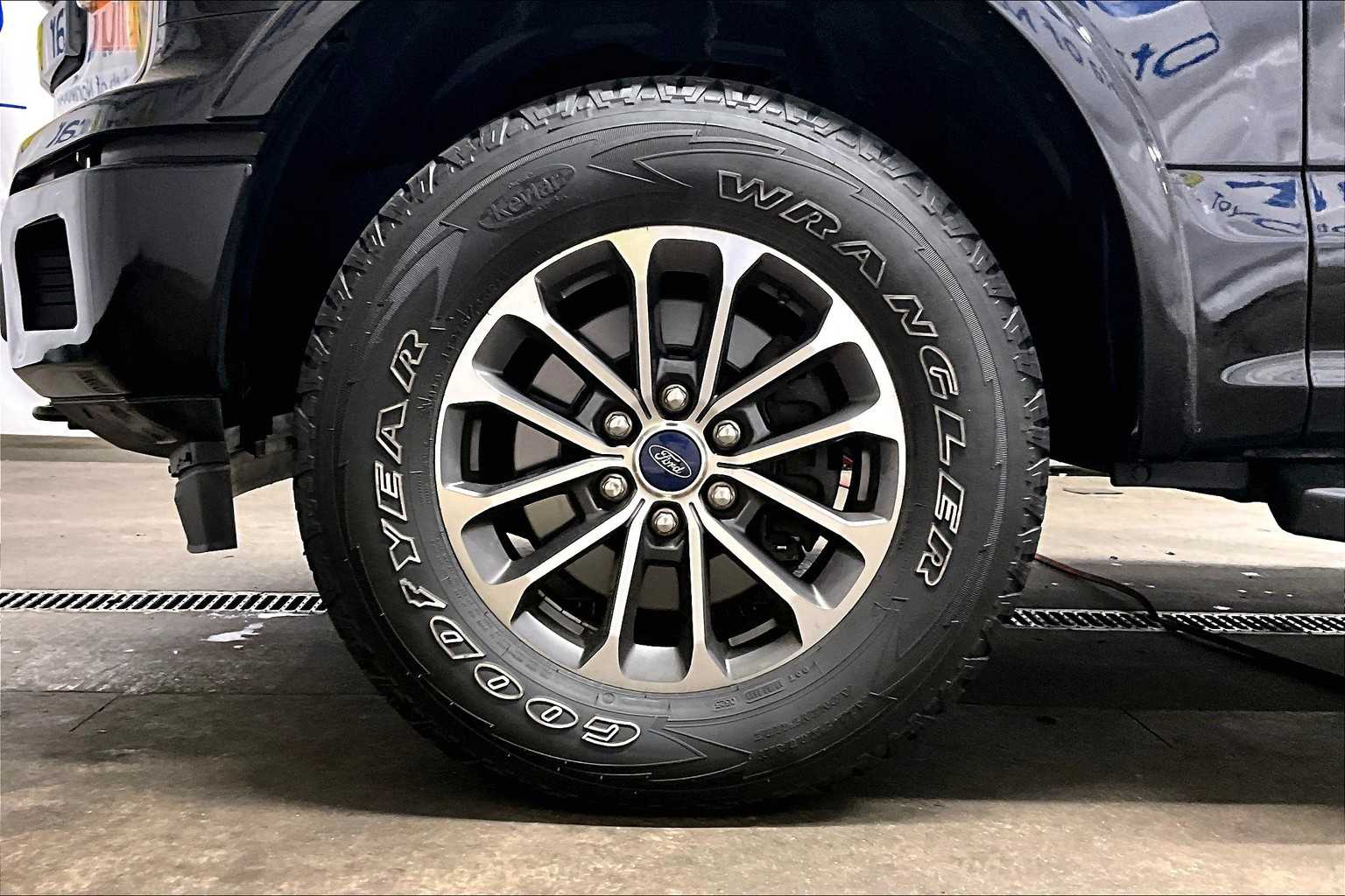 used 2019 Ford F-150 car, priced at $31,066