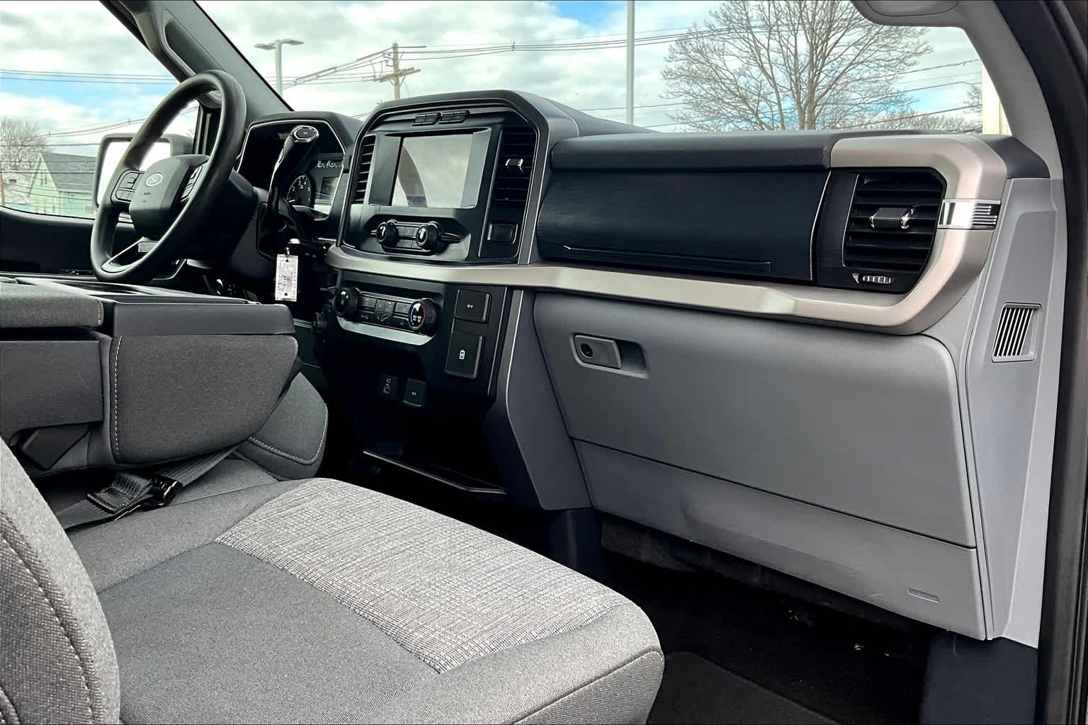 used 2021 Ford F-150 car, priced at $36,812
