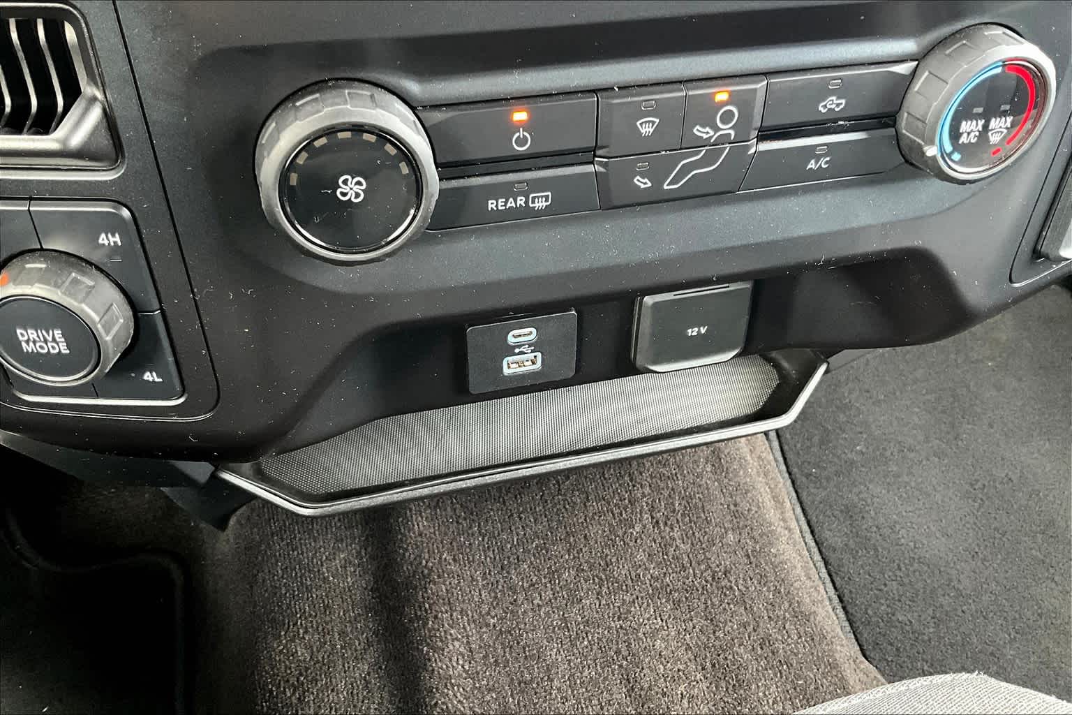 used 2021 Ford F-150 car, priced at $36,812