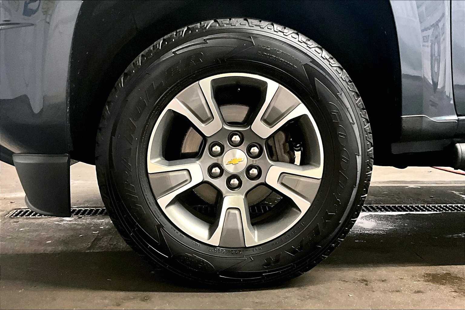 used 2019 Chevrolet Colorado car, priced at $25,725